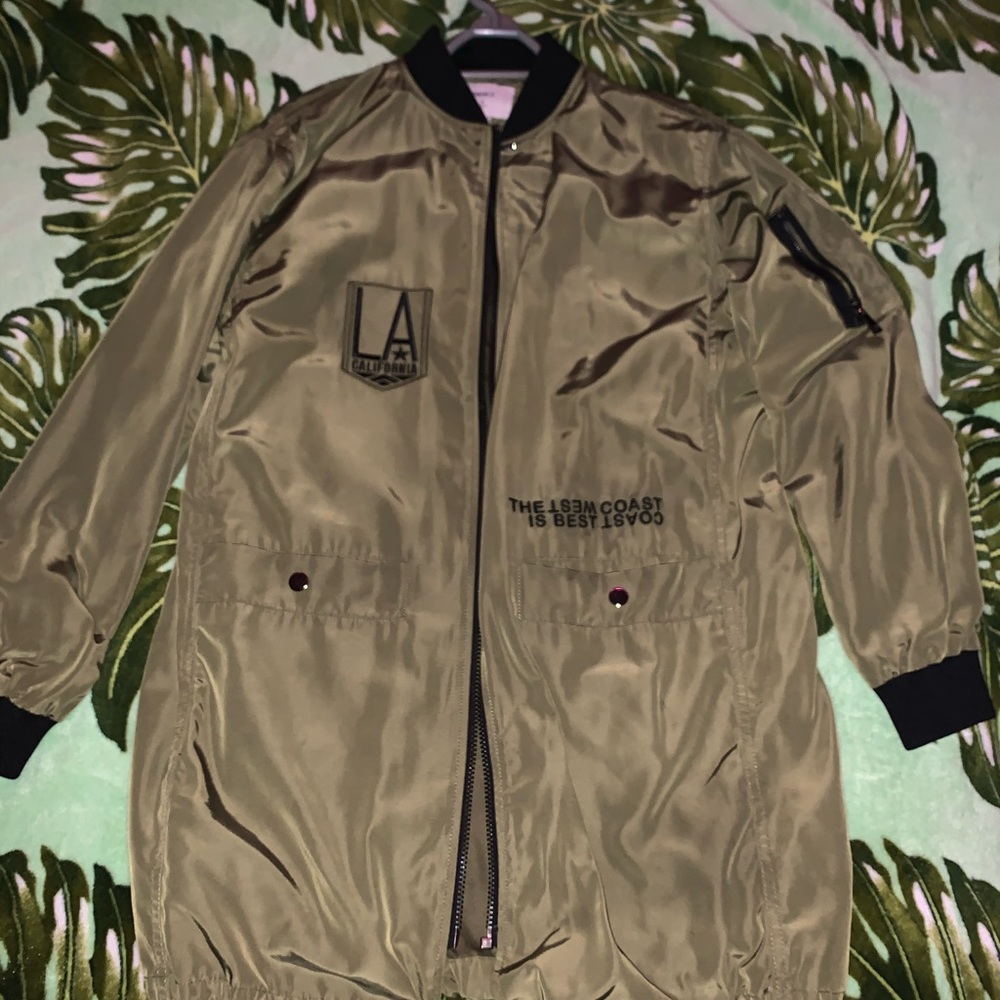 FOREVER 21 GREEN JACKET